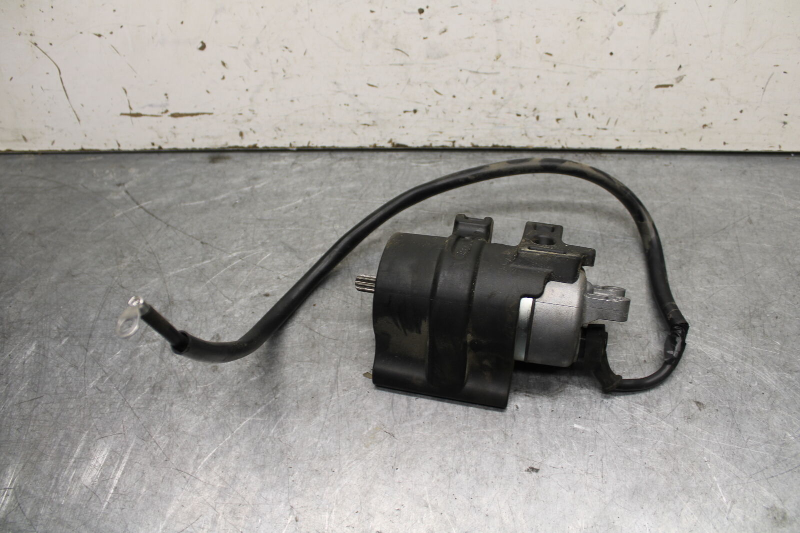 22-24 YAMAHA XSR900 ENGINE STARTING STARTER MOTOR -DC 12V BB683