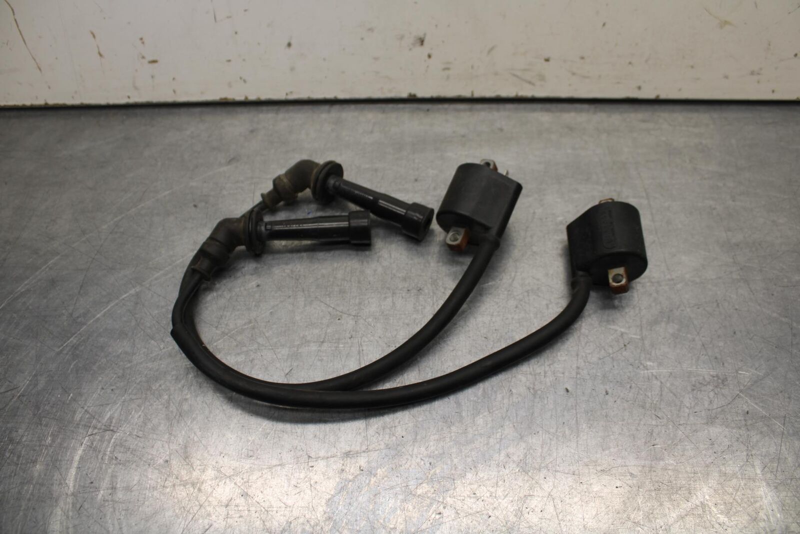 2006 Suzuki SV650 IGNITION COILS SPARK PLUG CAPS 33410-17G01 33420-17G00 BB93