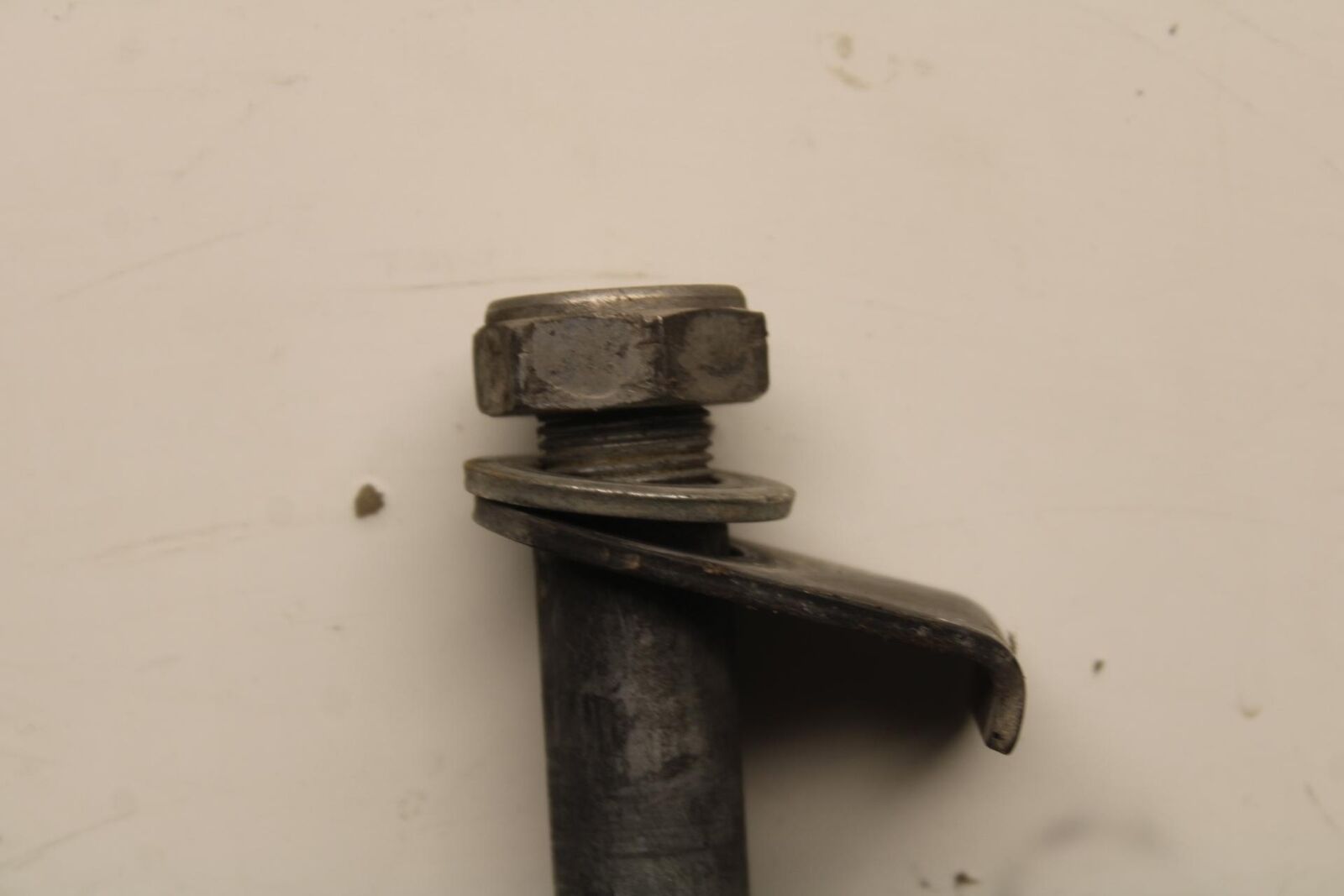 2008 Honda CBF1000 REAR AXLE BACK WHEEL RIM PIVOT BOLT AXEL BB641