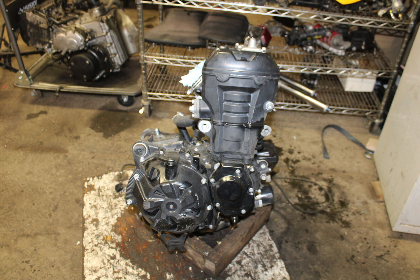12-13 KAWASAKI Z1000 ENGINE MOTOR BB743