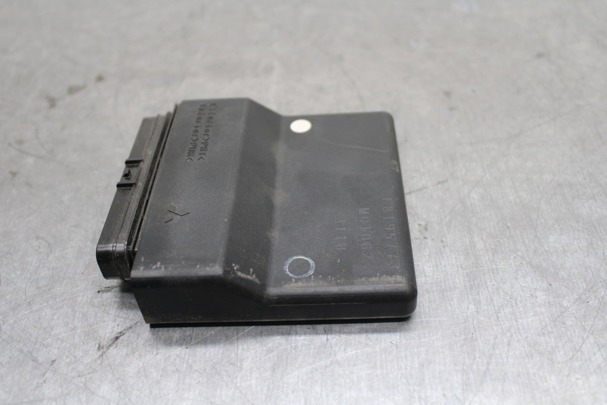 03 SUZUKI SV650S ECU COMPUTER CONTROLLER UNIT BLACK BOX ECM CDI BB130