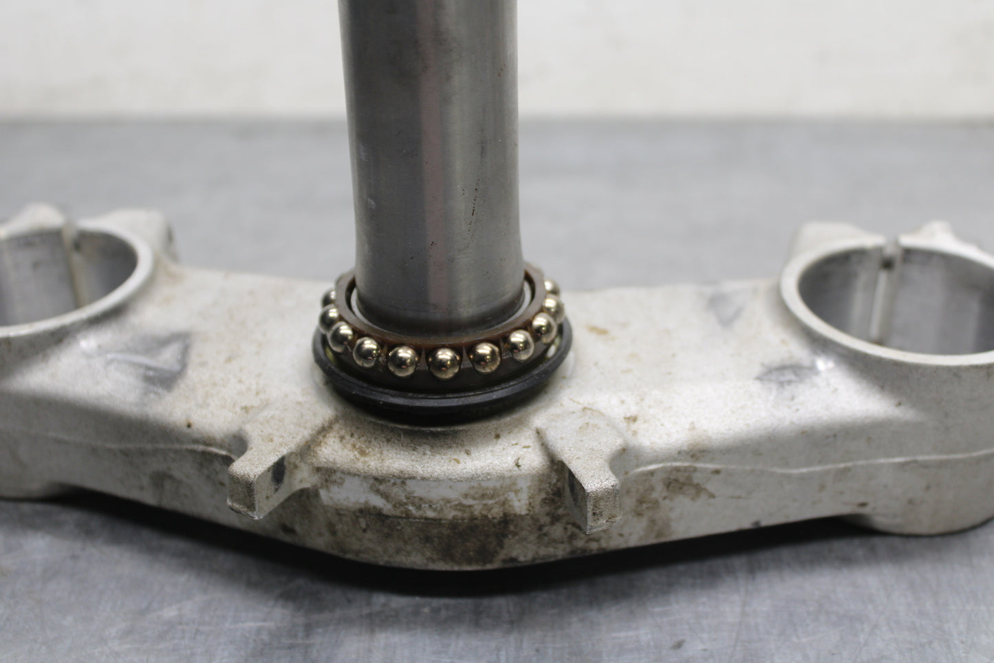 13-18 KAWASAKI NINJA ZX6R FRONT FORKS CLAMP LOWER TRIPLE TREE STEM BB130