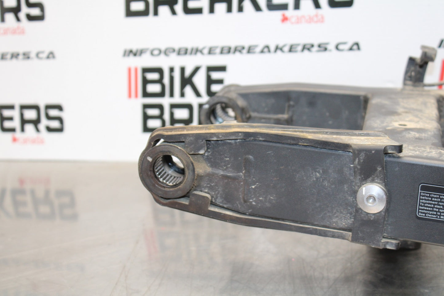 18-23 KAWASAKI NINJA 400 EX400 ABS REAR SWINGARM BACK SUSPENSION SWING ARM BB177