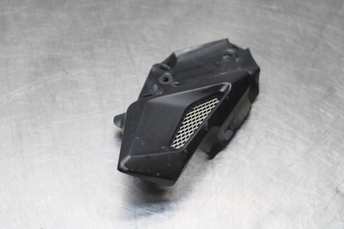 12 TRIUMPH STREET TRIPLE R RIGHT FRAME SIDE COVER COWL PANEL TRIM BB914