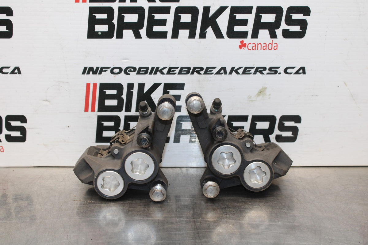 14-17 YAMAHA FZ07 RIGHT LEFT FRONT BRAKE CALIPER SET PAIR CALIPERS BB843