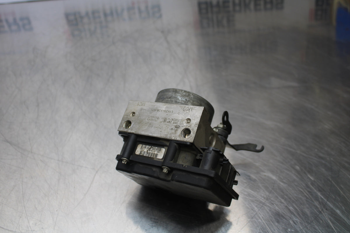 06-12 BMW F800ST ABS PUMP UNIT MODULE BB144