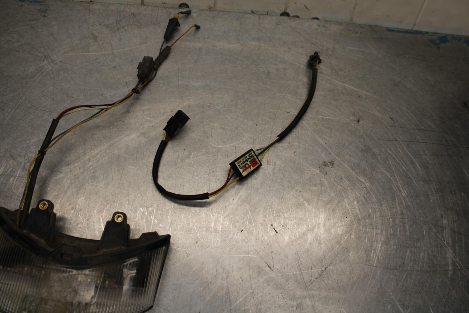 06-07 TRIUMPH DAYTONA 675 DAYTONA 675 AFTERMARKET REAR TAIL TAILLIGHT BACK BB441