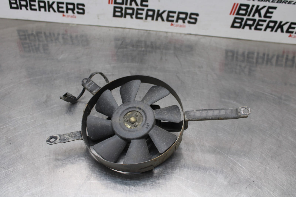 98 KAWASAKI NINJA ZX6 ENGINE RADIATOR COOLING FAN BB870