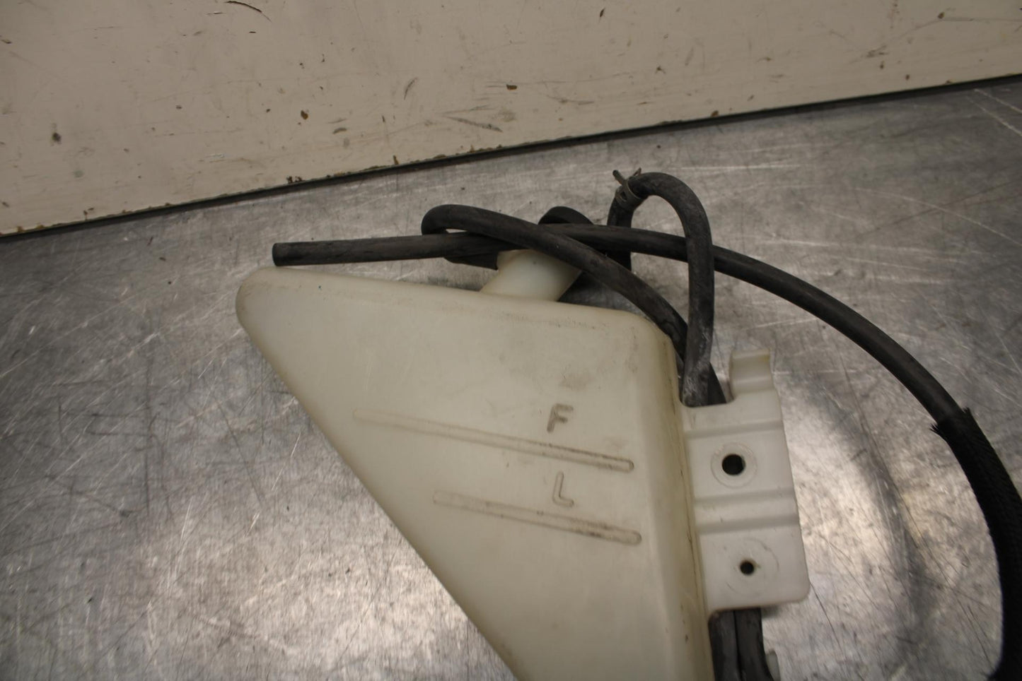 08-10 SUZUKI GSXR 600  COOLANT WATER TANK RESERVOIR BOTTLE BB92