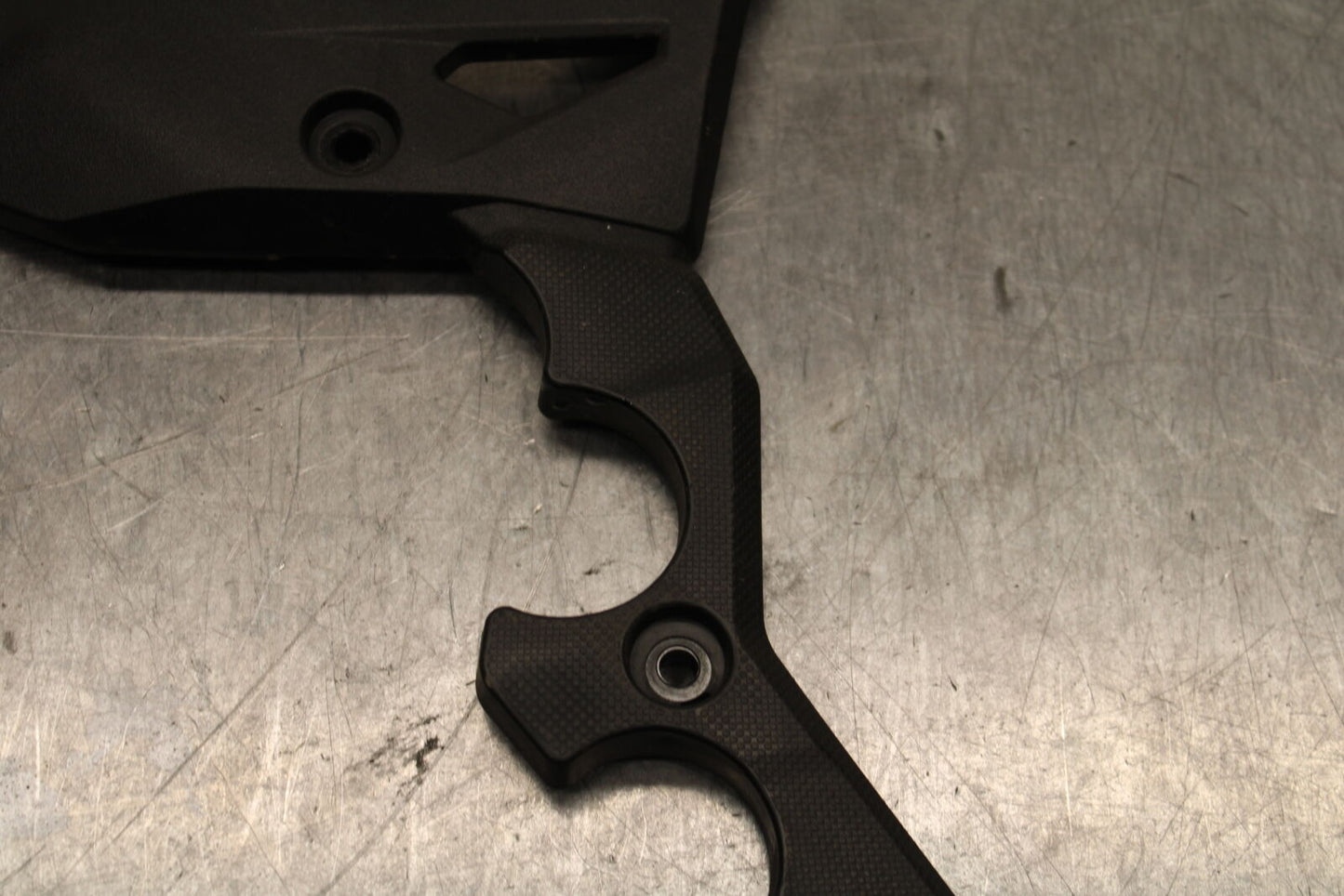 19-22 KAWASAKI Z400 RIGHT FRAME/ REARSET SIDE COVER COWL PANEL BB738