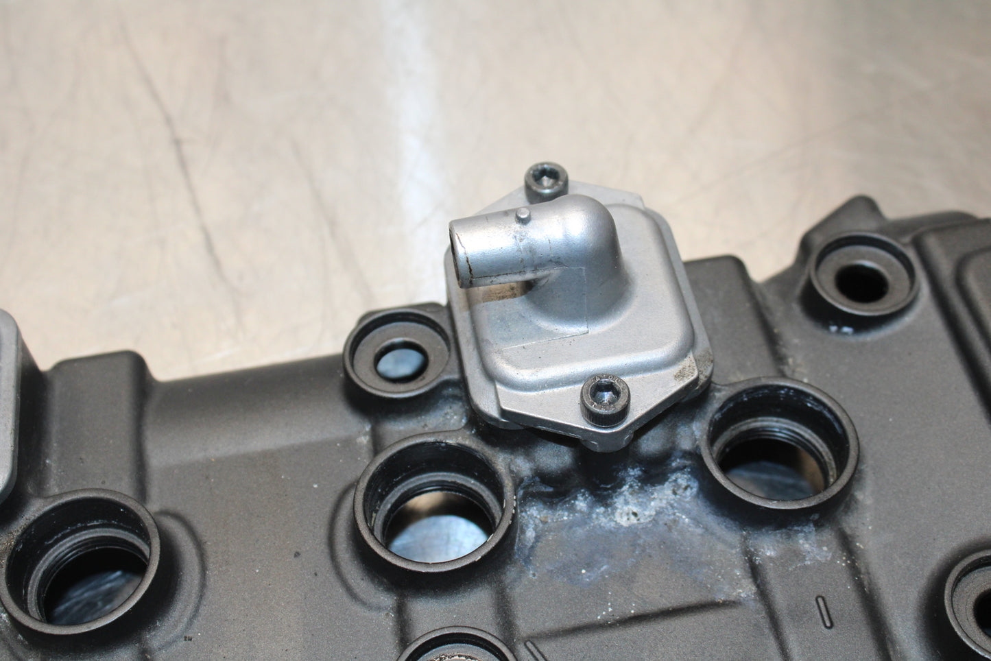 13-18 KAWASAKI NINJA ZX6R ENGINE TOP END CYLINDER HEAD COVER BB143