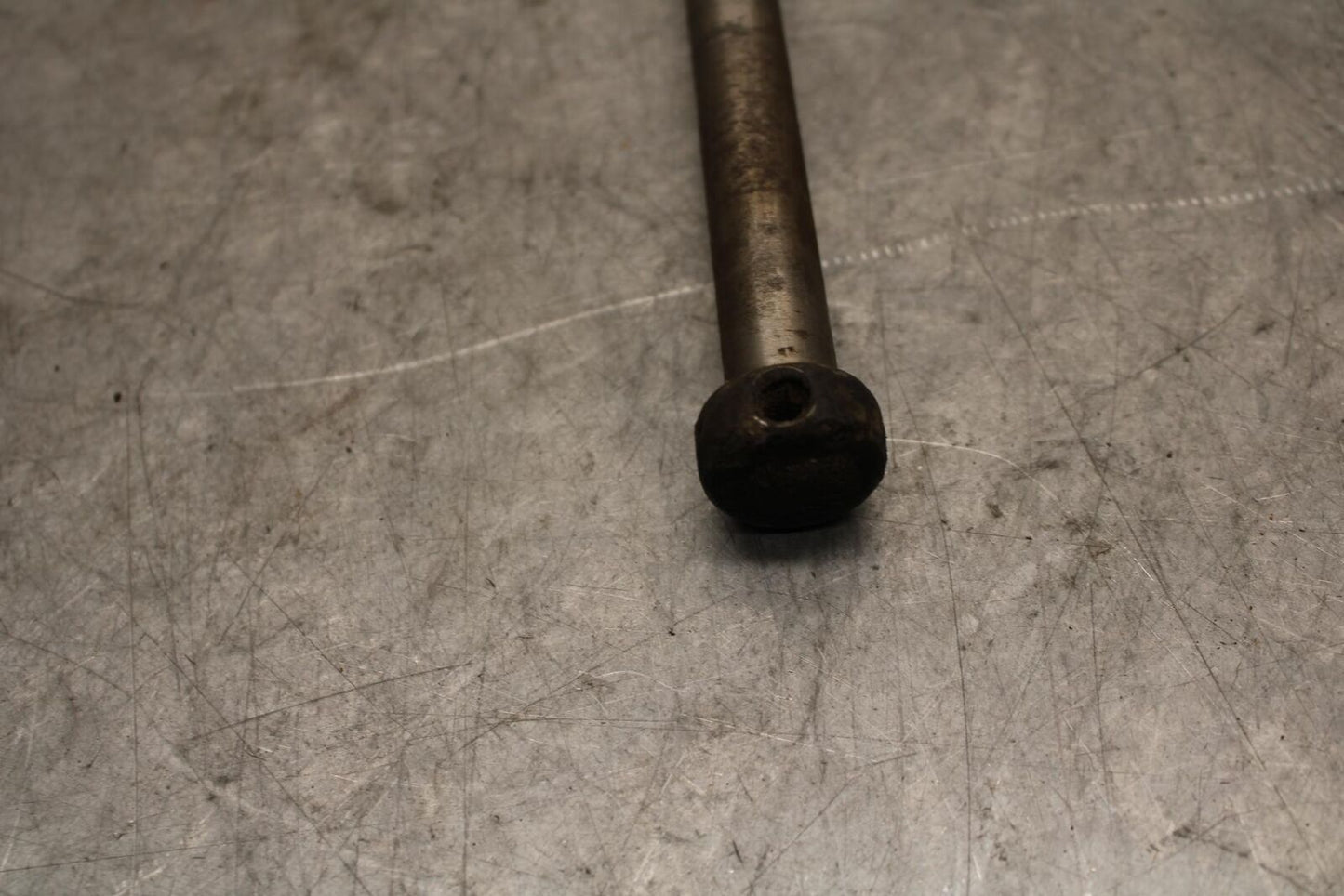 1982 Suzuki GS1100ES FRONT WHEEL RIM AXLE PIVOT BOLT BB55