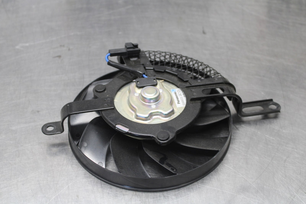 15-26 SUZUKI GSXR600 ENGINE RADIATOR COOLING FAN BB888
