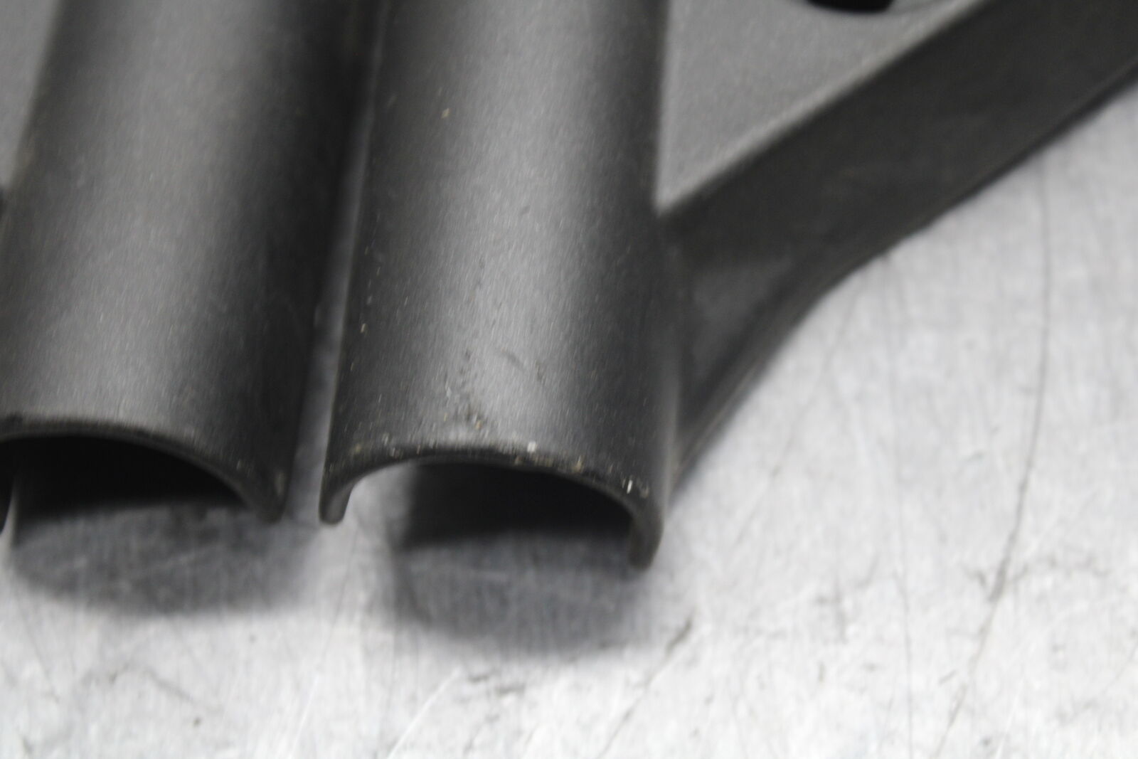 08-12 KAWASAKI NINJA 250R EX250J REAR BACK PASSENGER PEG SET PAIR BB111