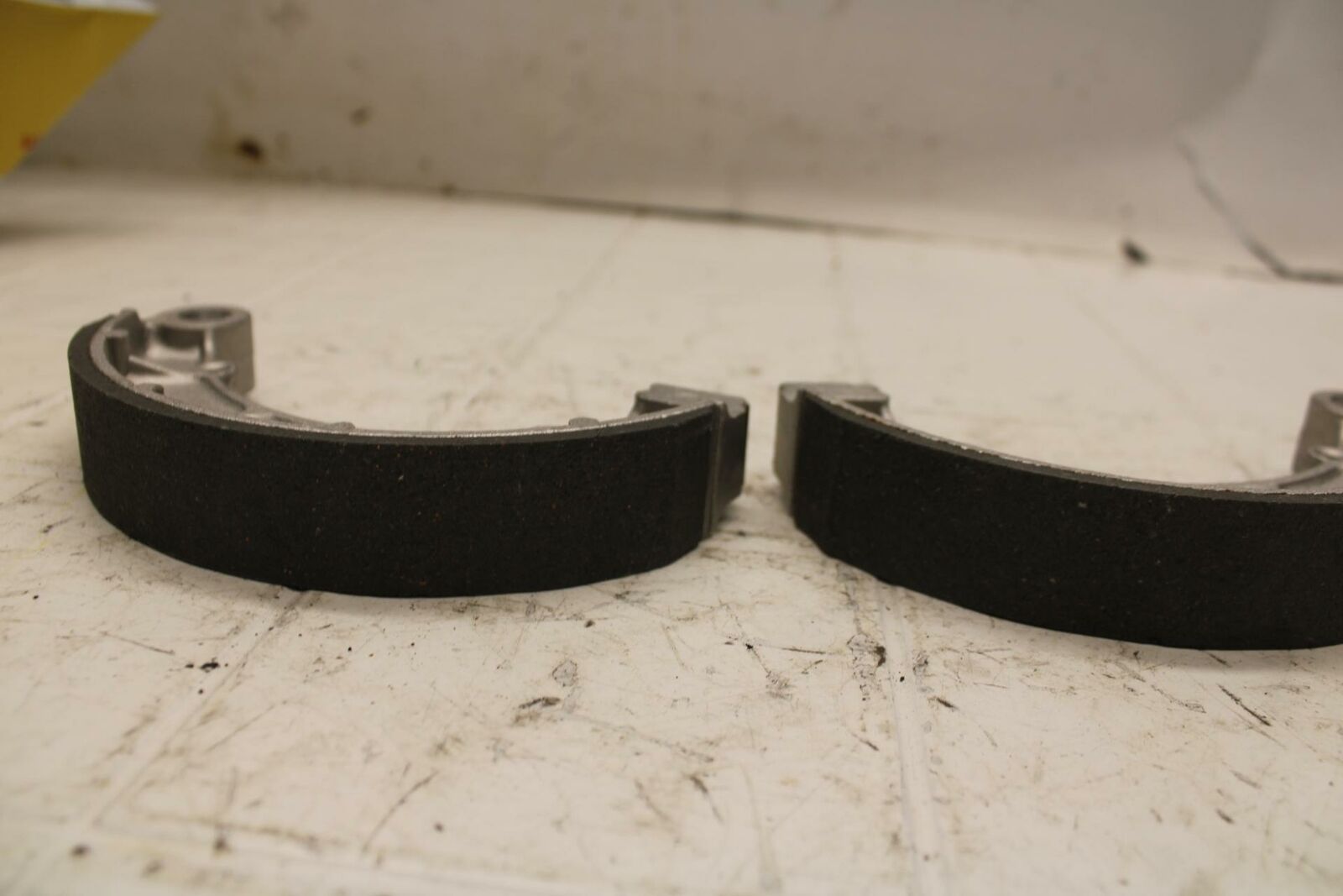 72 HONDA CB500 K1 REAR BACK BRAKE SHOE BB24