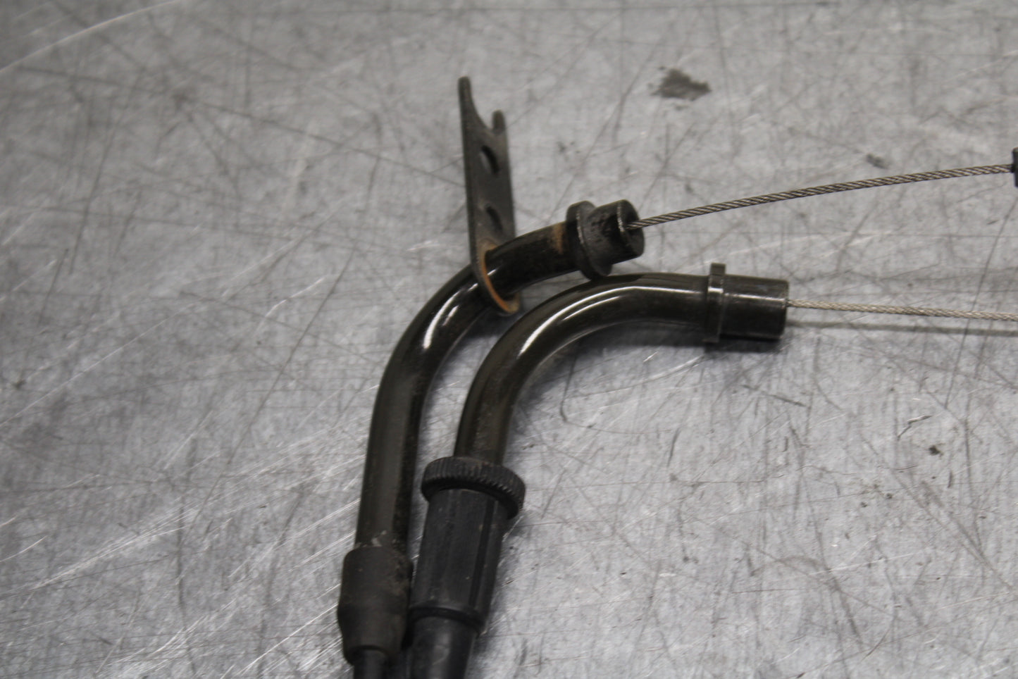 06-07 SUZUKI GSXR750 THROTTLE CABLES LINES BB110