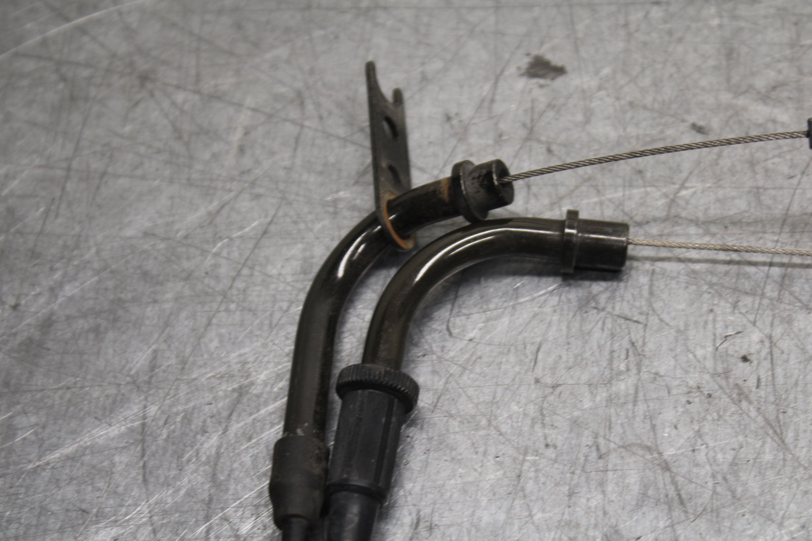 06-07 SUZUKI GSXR750 THROTTLE CABLES LINES BB110