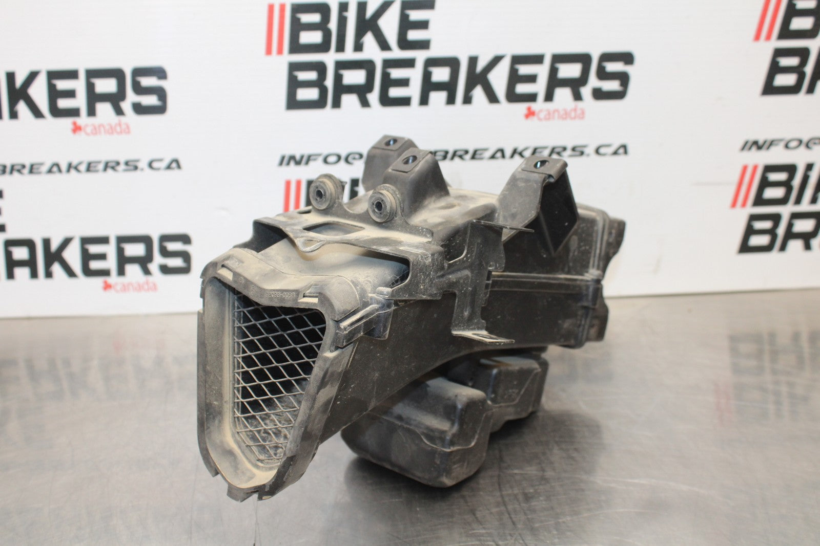 07-08 KAWASAKI NINJA ZX6R RAM AIR INTAKE TUBE DUCT 39045-0030 BB203