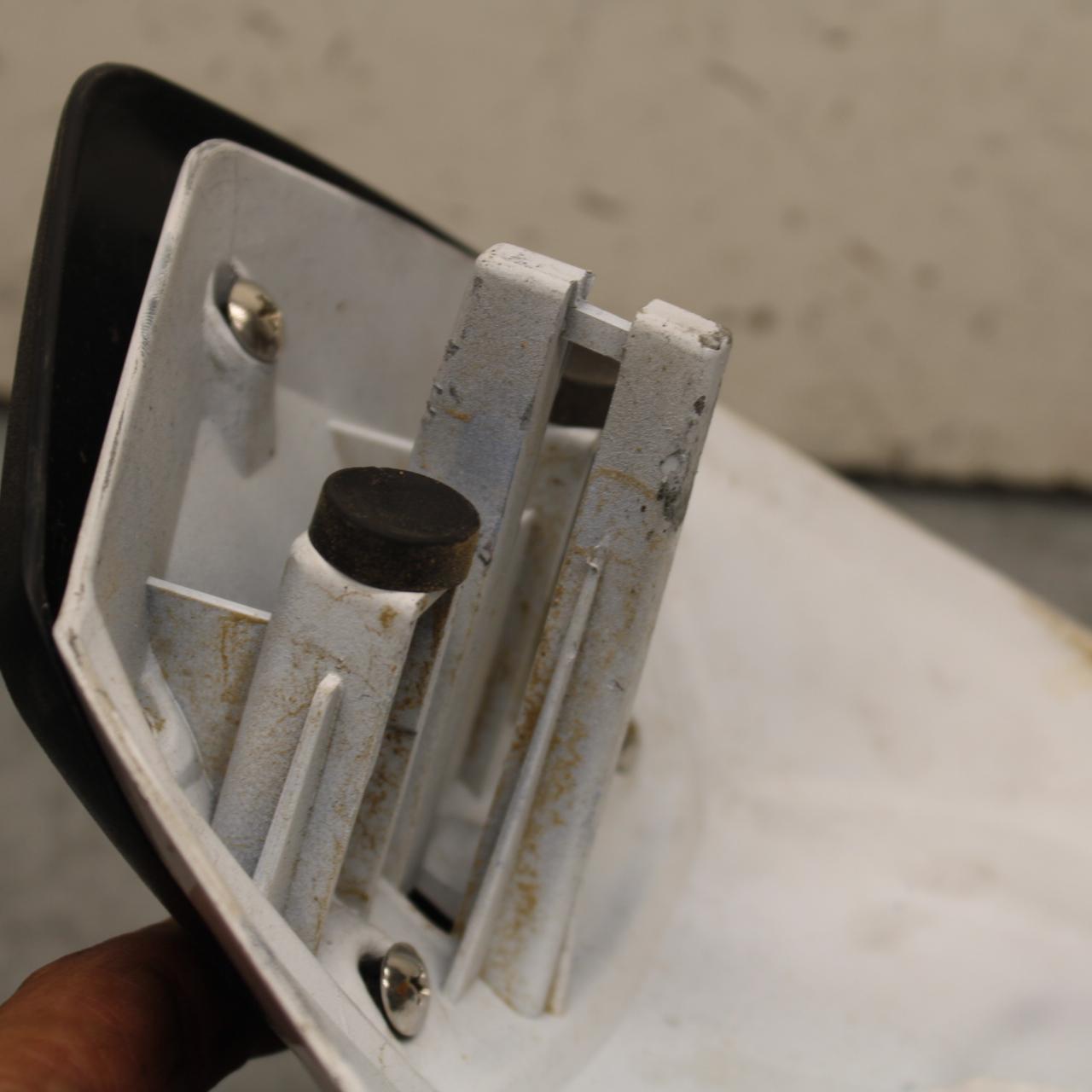 21 KAWASAKI NINJA ZX6R REAR BACK SEAT SOLO COWL FAIRING COVER  BB647