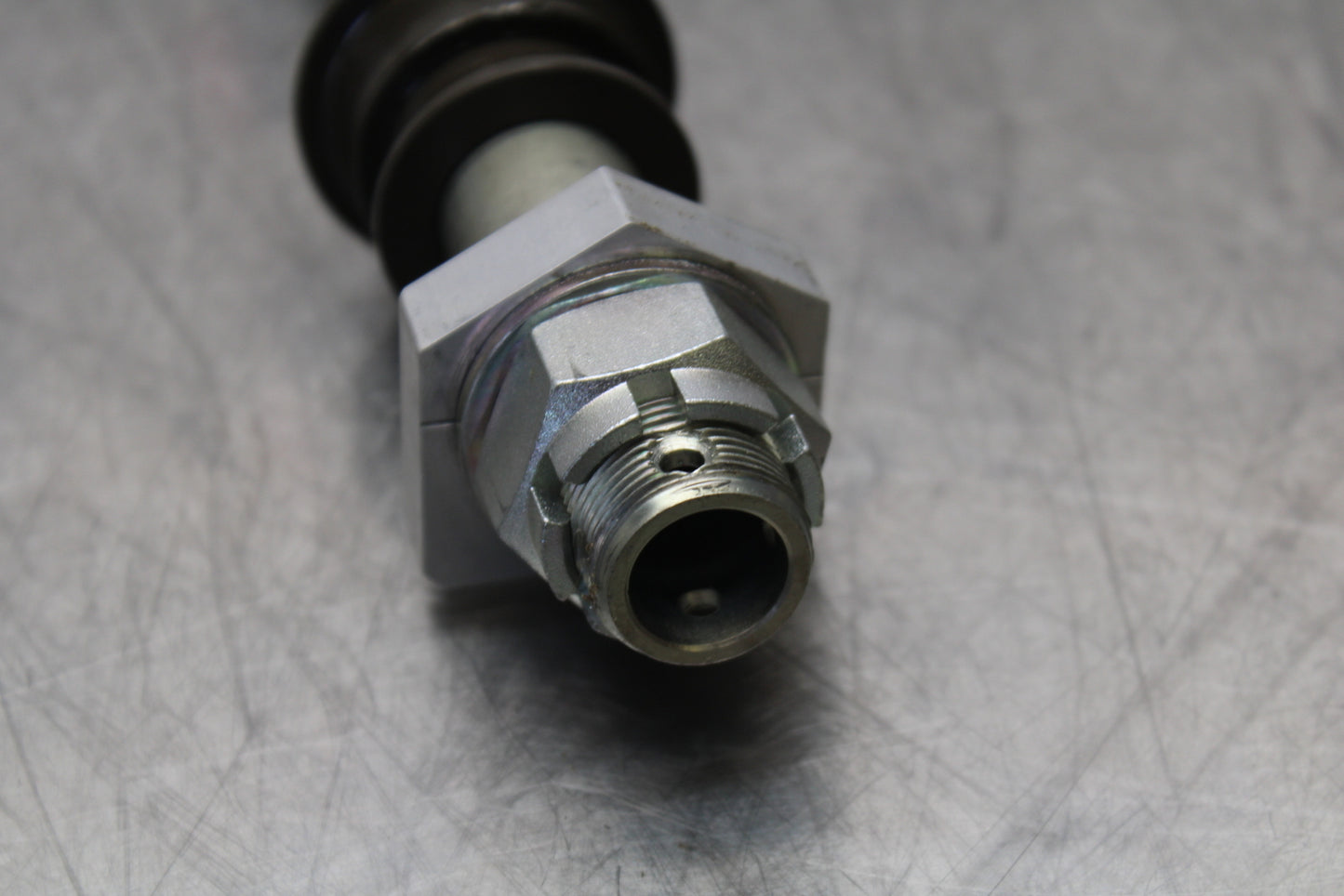 23-24 KAWASAKI NINJA ZX14R NEW!! REAR AXLE BACK WHEEL RIM PIVOT BOLT AXEL BB153