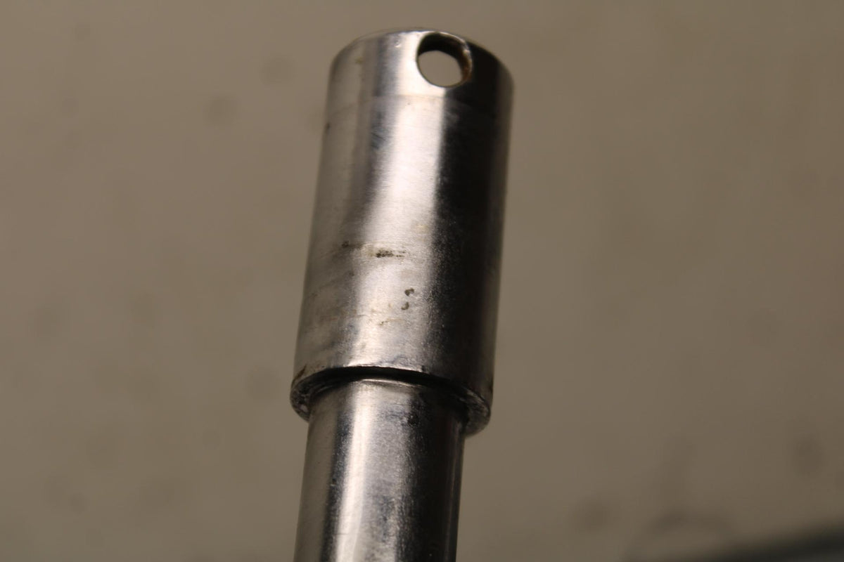 93-07 YAMAHA VMAX 1200 REAR AXLE BACK WHEEL RIM PIVOT BOLT AXEL  BB634