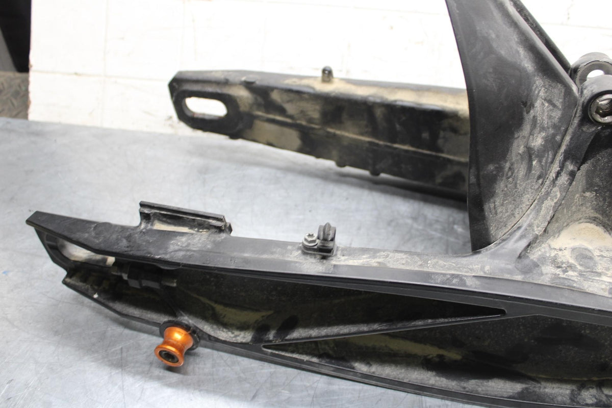 19-20 KTM 790 DUKE 790 REAR SWINGARM BB570
