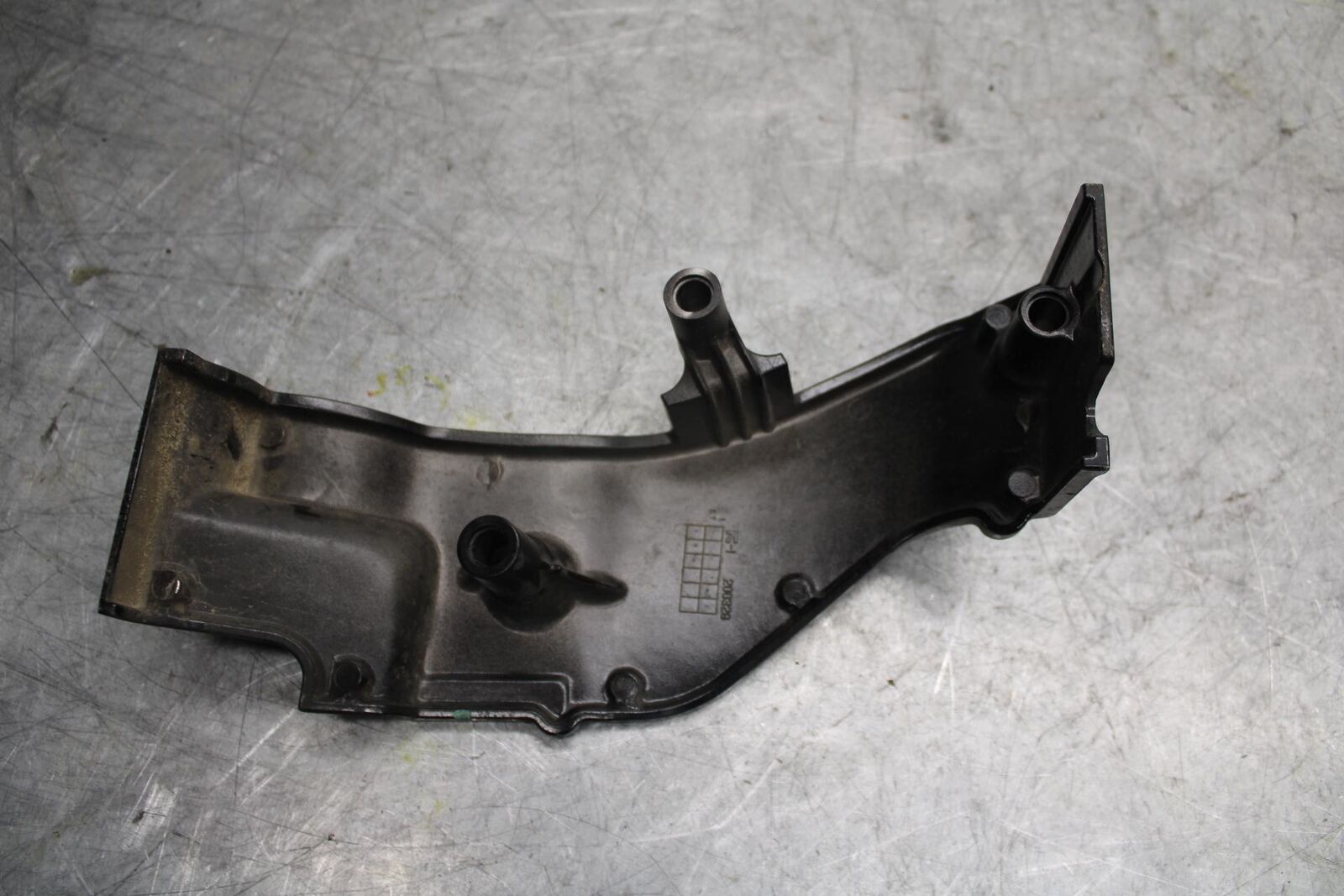 2007 Suzuki Boulevard M50 ENGINE SPROCKET PULLY SHAFT COVER BB537