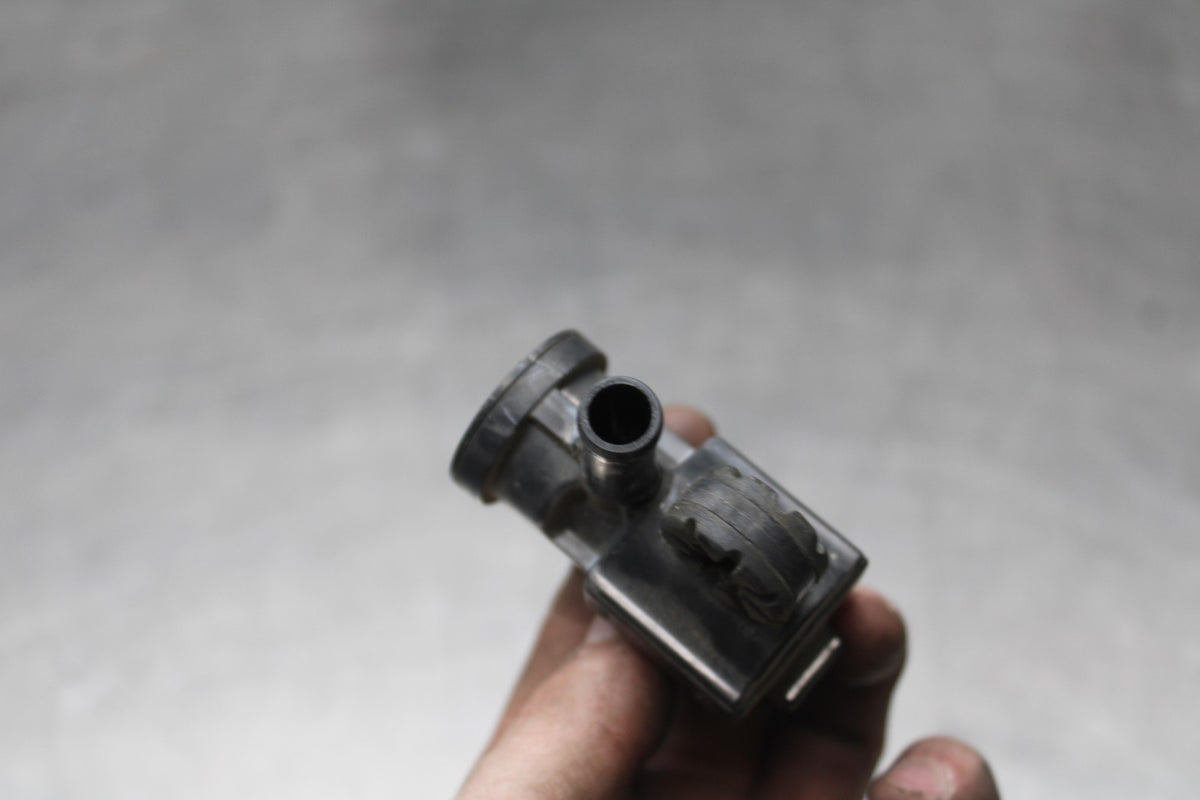 18 HONDA CB500F AIR VALVE SOLENOID TOP ENGINE SWITCH SENSOR BB861