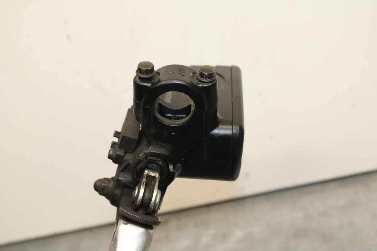 95-98 HONDA CBR600F3 FRONT BRAKE MASTER CYLINDER w/ LEVER BB122
