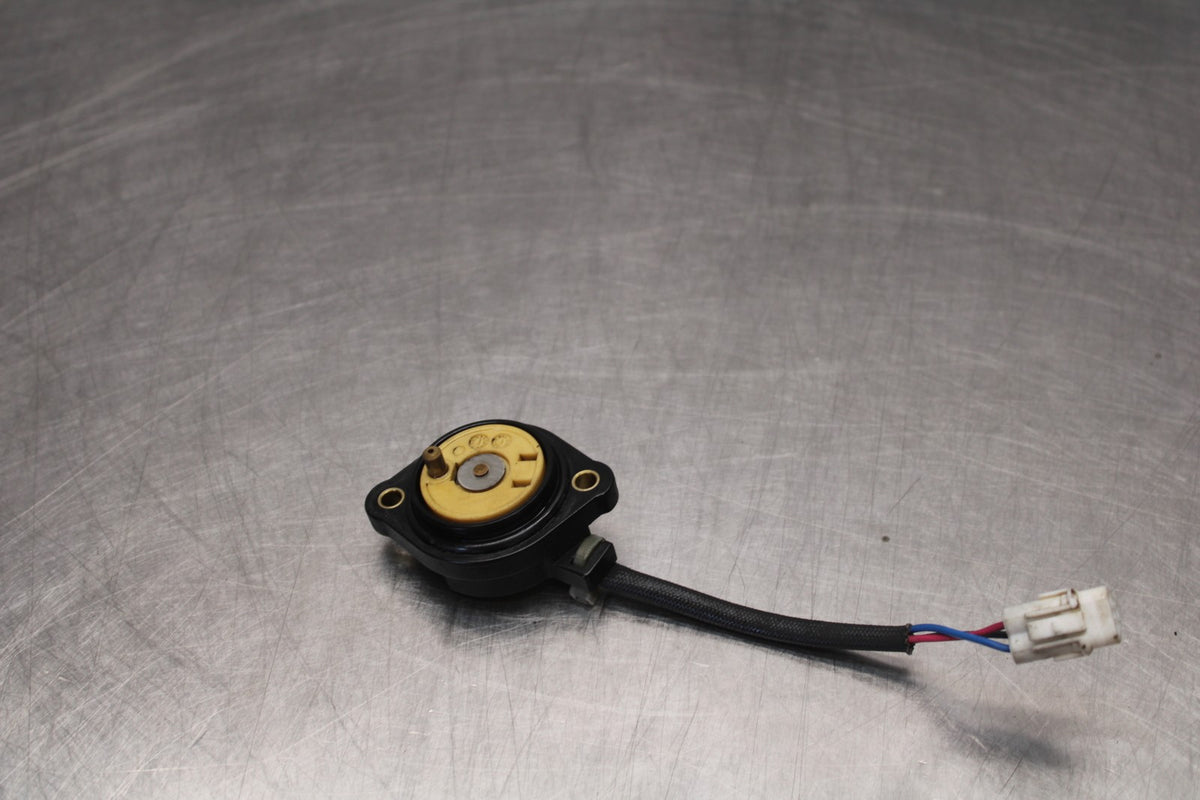 05-09 SUZUKI BOULEVARD C90 ENGINE MOTOR GEAR POSTION SENSOR BB918