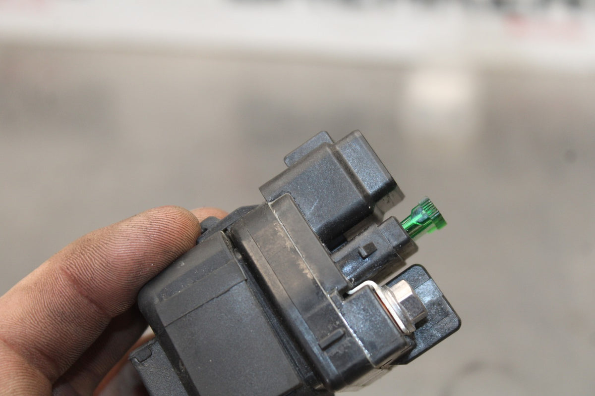 12 TRIUMPH STREET TRIPLE R ENGINE STARTER RELAY STARTING MOTOR SWITCH BB914