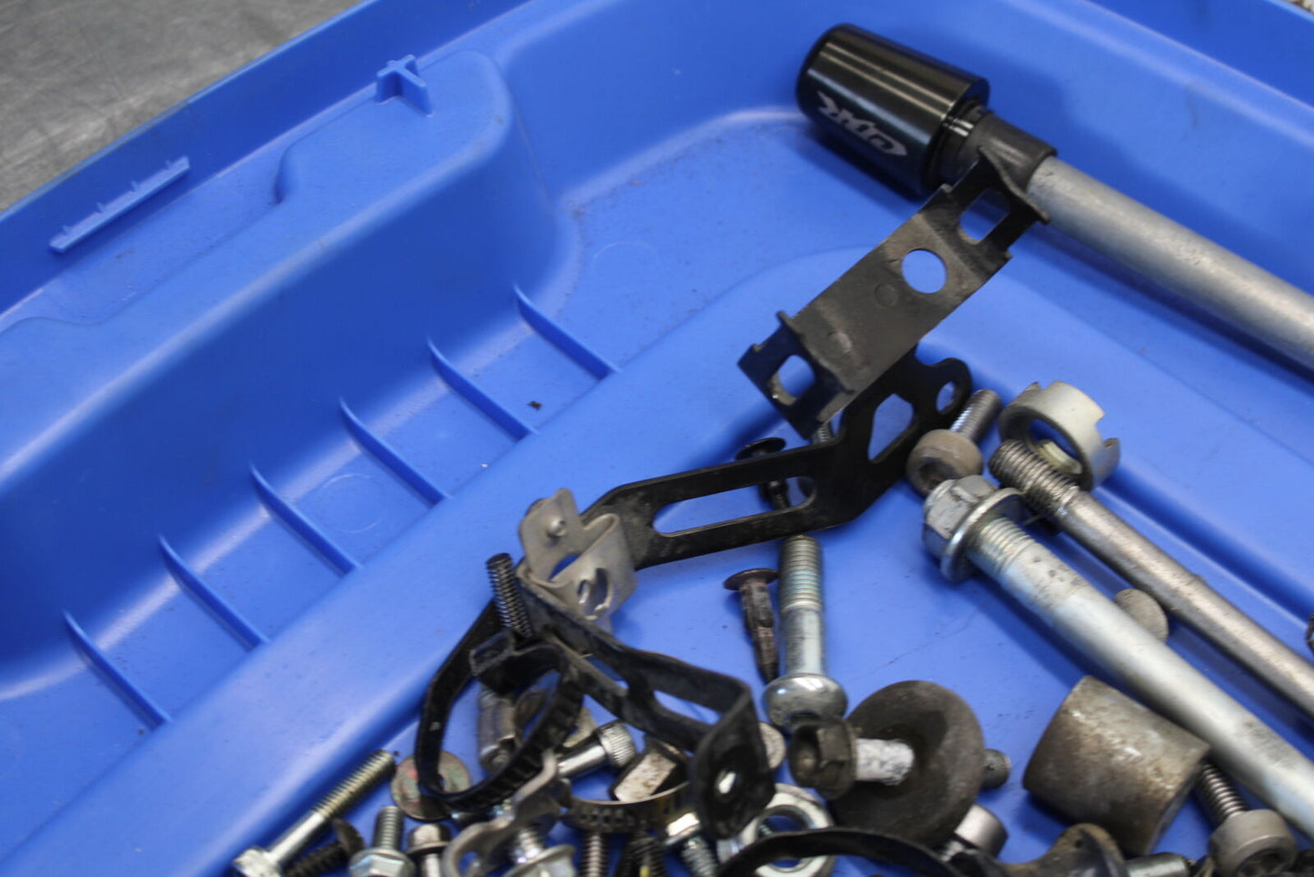 05-06 HONDA CBR600RR BOLTS HARDWARE BB655