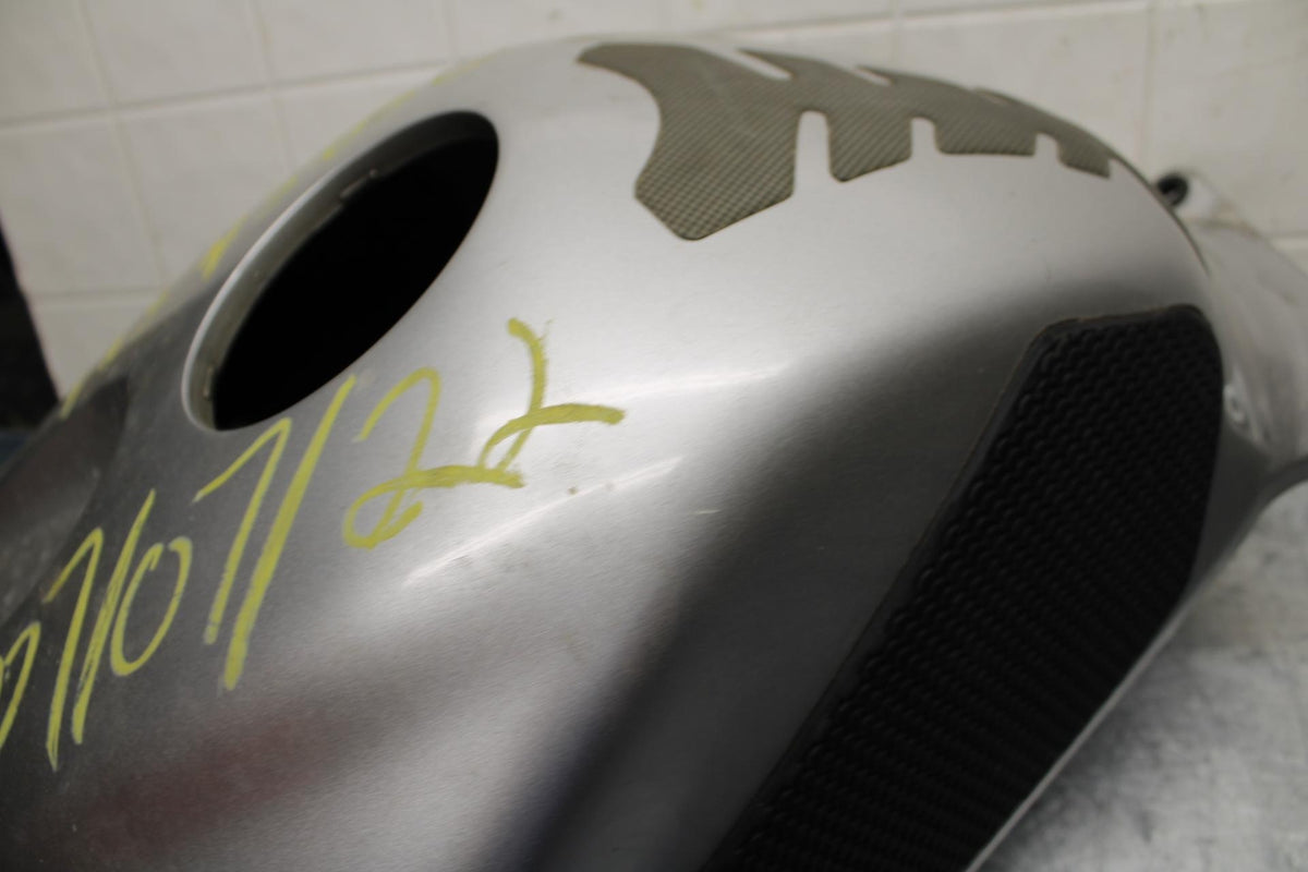 05-06 HONDA CBR600RR GAS TANK FUEL CELL COVER FAIRING COWL BB444