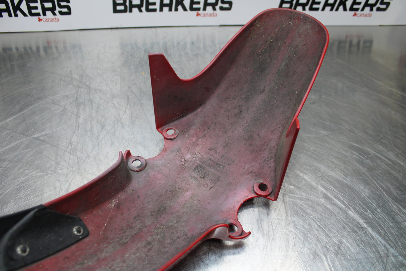 08 MOTO GUZZI BREVA 750 FRONT WHEEL FENDER COWL FAIRING BB154