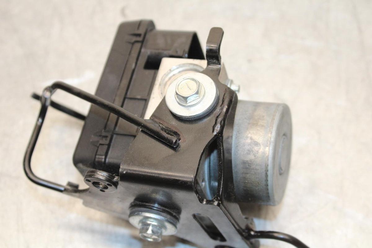 2014 Kawasaki Ninja 650 EX650E ABS PUMP UNIT MODULE BB569