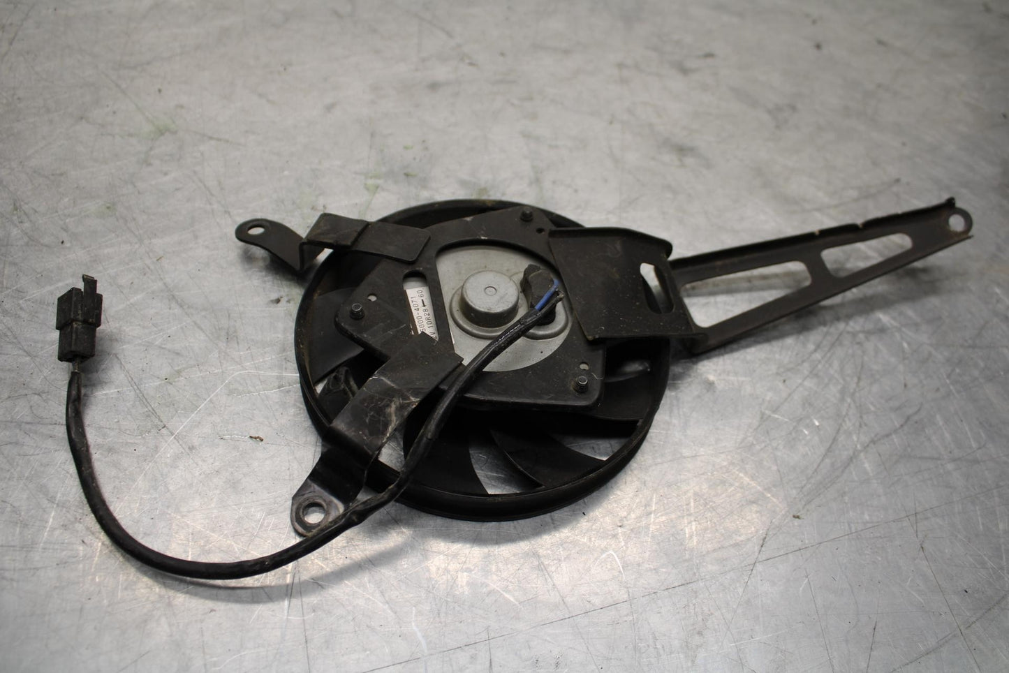 11-15 KAWASAKI ZX1000R ENGINE RADIATOR COOLING FAN BB445