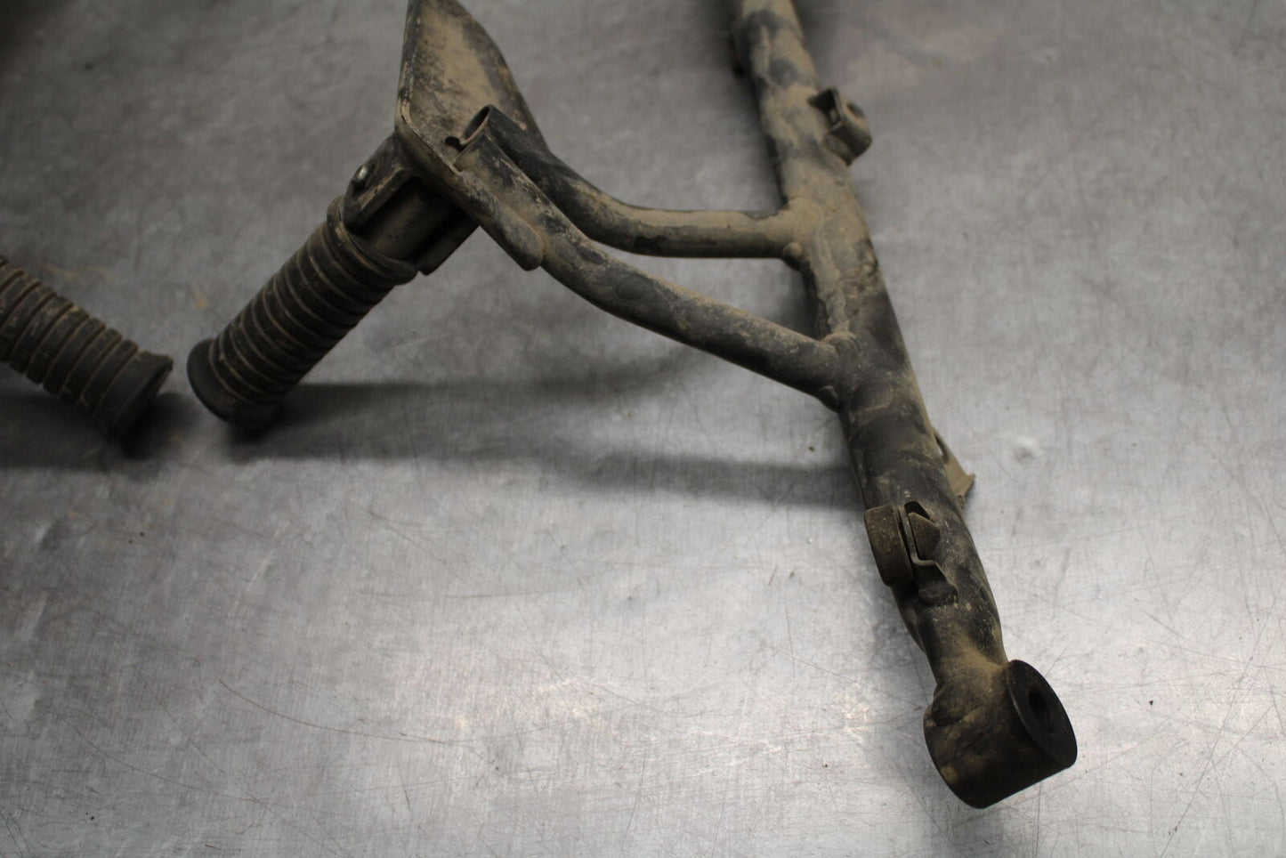 16-17 KAWASAKI VULCAN S 650 EN650 ABS REAR PASSENGER FOOT STEP PEG/ MOUNT BB731