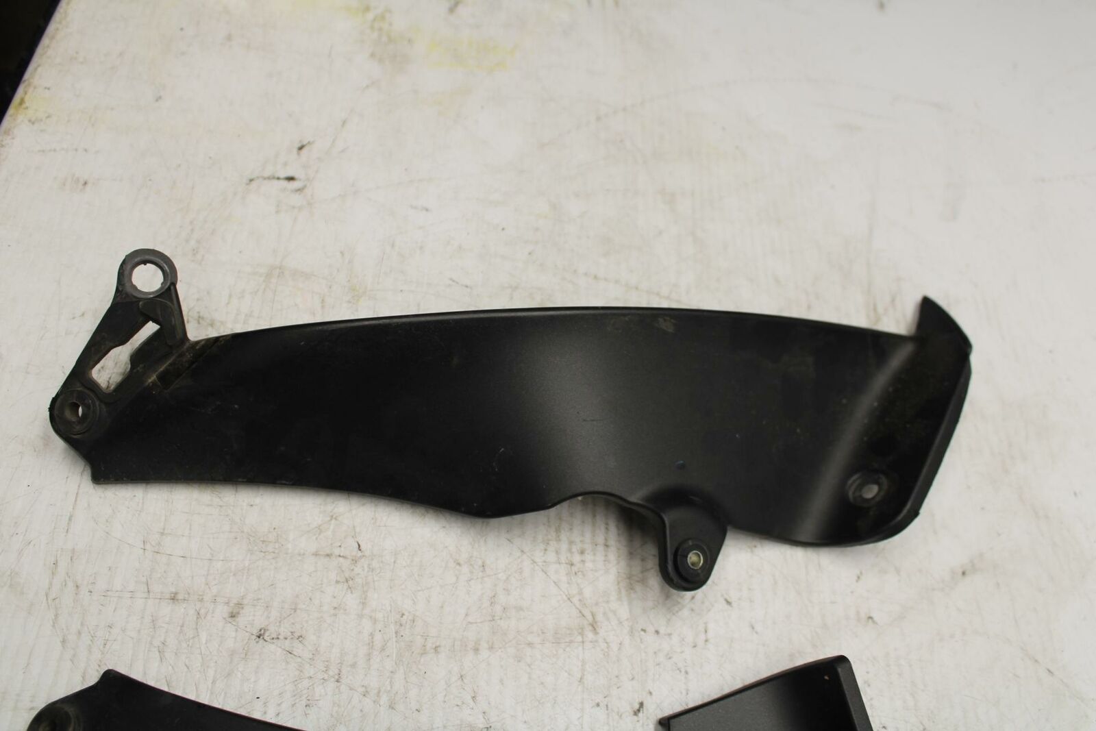 09-14 YAMAHA YZF R1 RIGHT LEFT INNER FAIRINGS COWLS PANELS TRIMS BB286