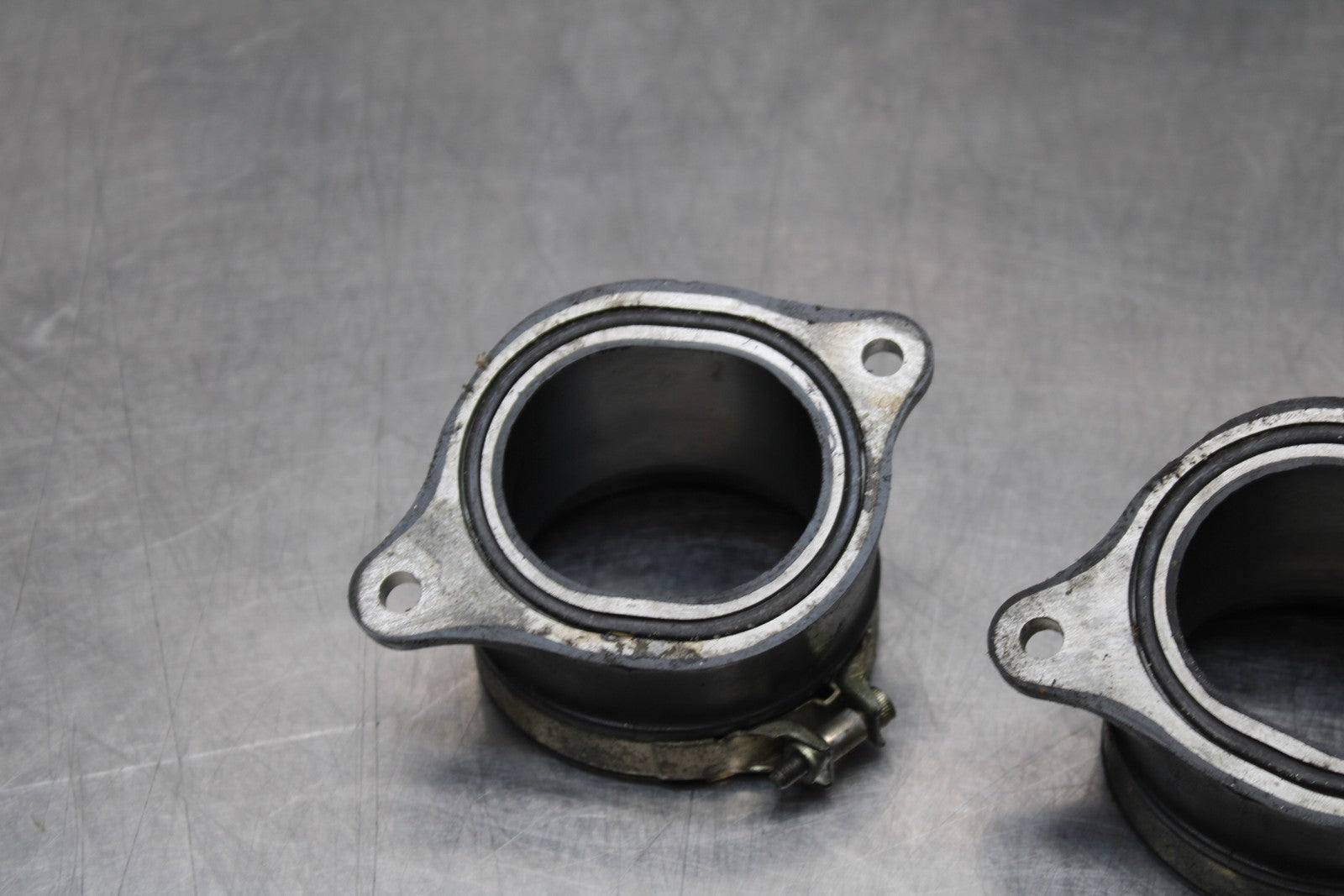 05 TRIUMPH ROCKET III AIR INTAKE BOOTS BB186
