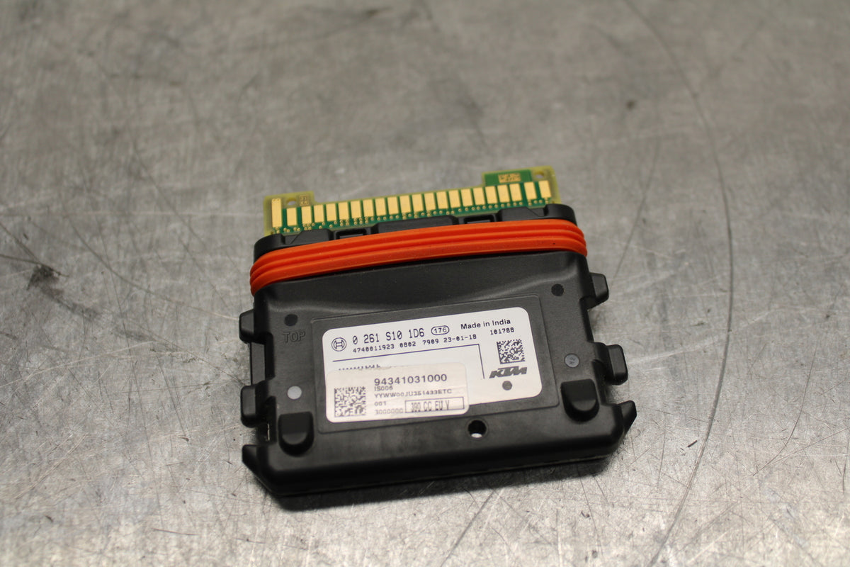 17-24 KTM 390 DUKE ECU COMPUTER CONTROLLER UNIT BLACK BOX ECM CDI  BB734
