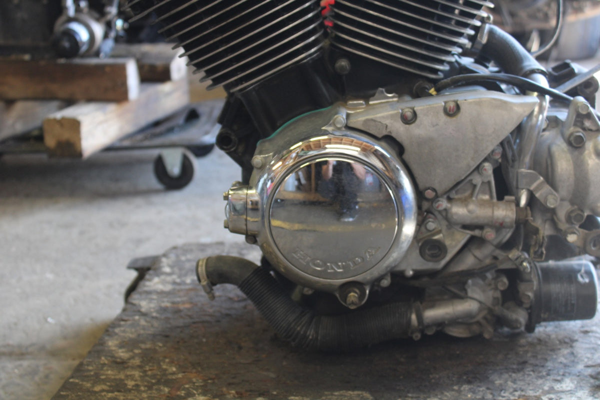 95 HONDA SHADOW 1100 ENGINE MOTOR BB885