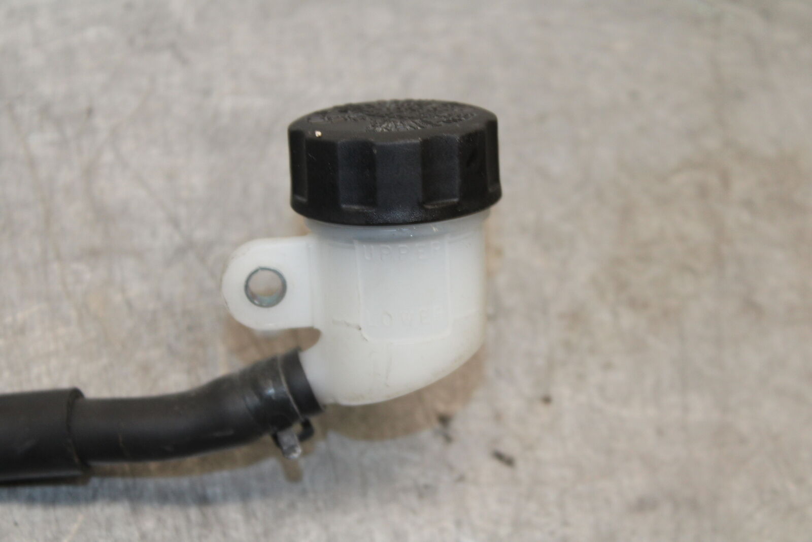 13-18 KAWASAKI NINJA ZX6R REAR BACK BRAKE MASTER CYLINDER W RESERVOIR BB666