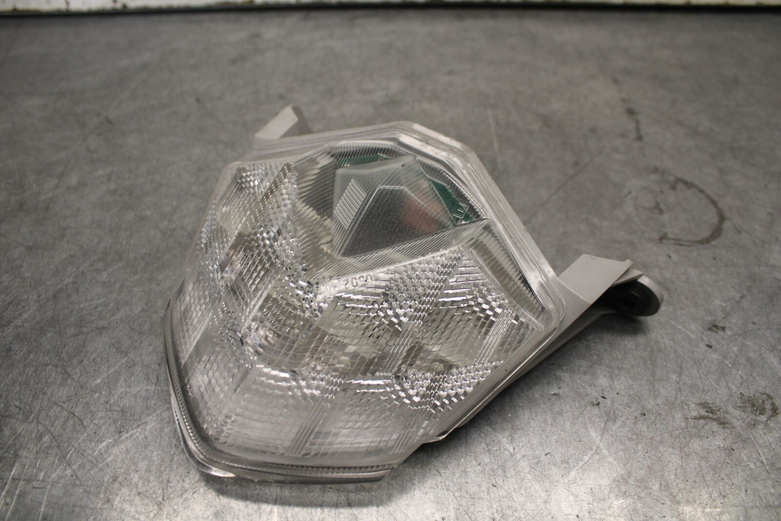 09-12 KAWASAKI NINJA ZX6R REAR TAIL TAILLIGHT BACK BRAKE LIGHT BB640