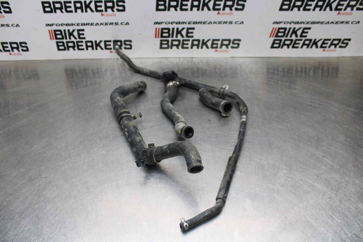 15 SUZUKI BOULEVARD C50 RADIATOR HOSES ENGINE COOLANT WATER PIPES HOSES BB775
