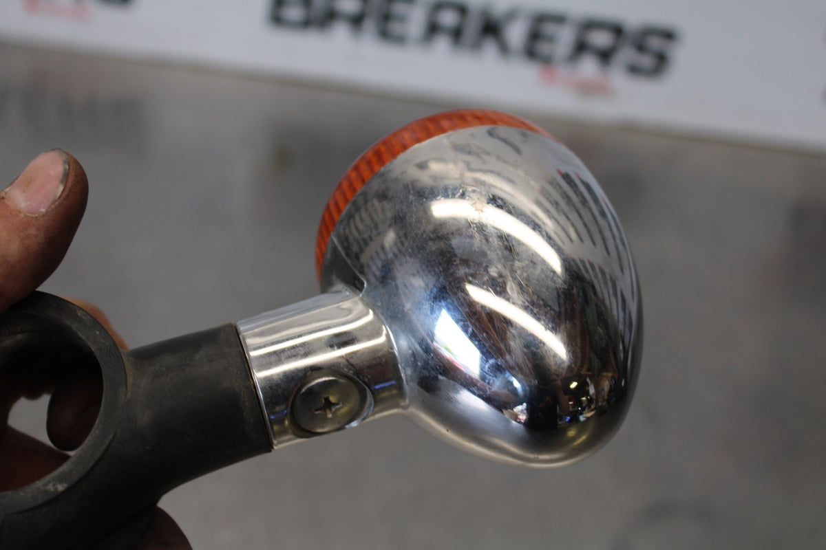 95 HONDA SHADOW 1100 LEFT FRONT TURN SIGNAL LIGHT INDICATOR BB885