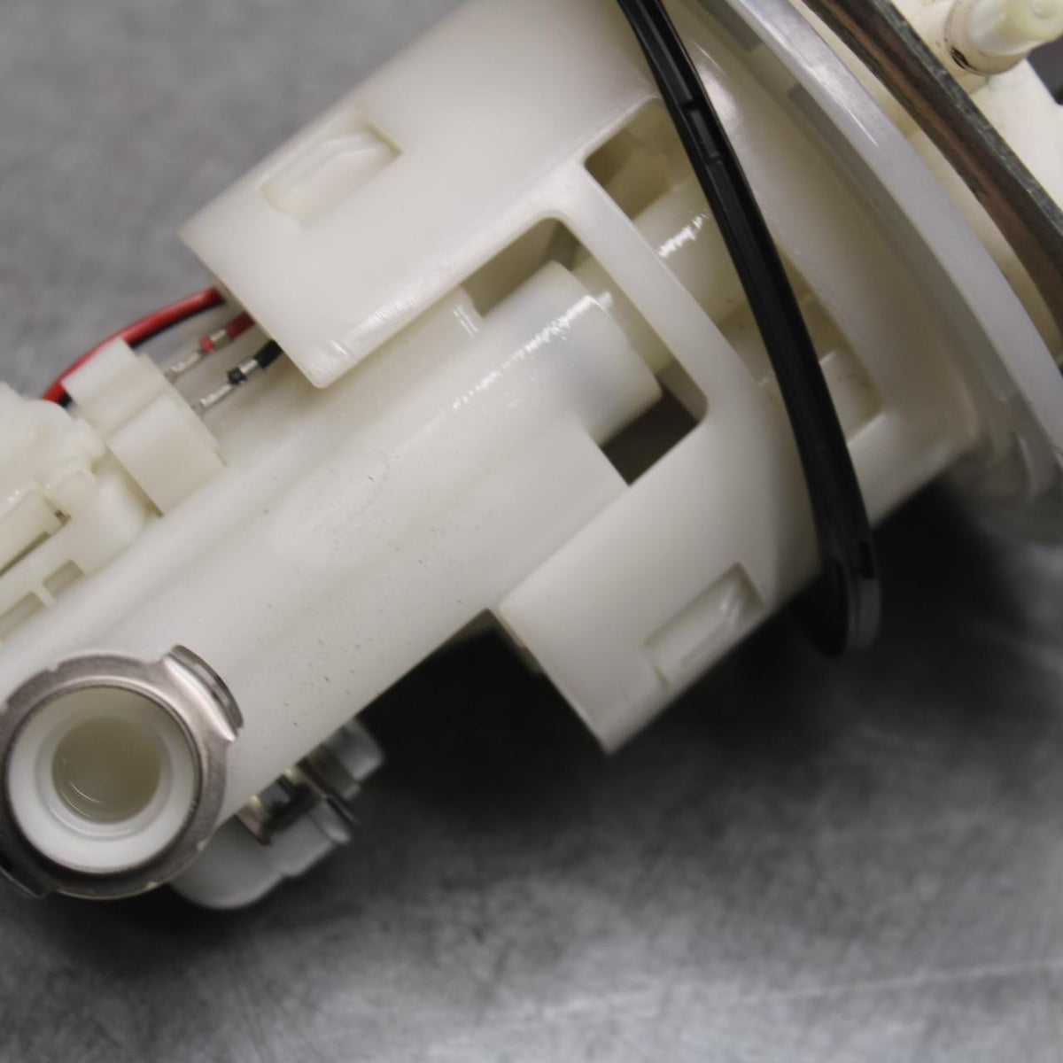 15-18 HONDA CB300FA FUEL PUMP GAS PETROL SENDER UNIT BB646