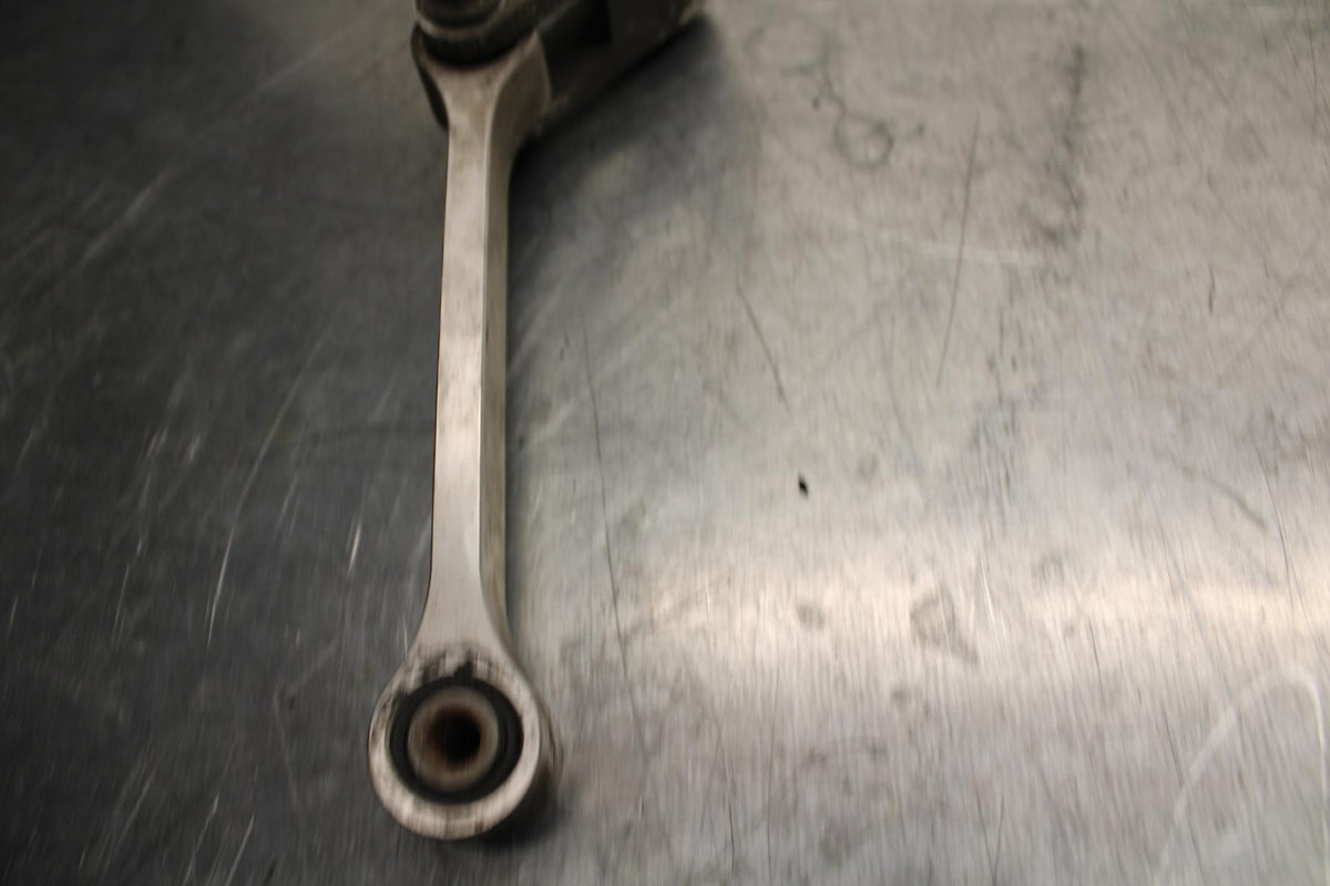 98-99 YAMAHA YZF R1 REAR DOGBONE SHOCK LINKAGE LINK 4XV-2217A-00-00 BB74