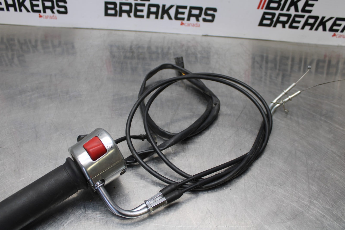 08 KAWASAKI VULCAN 900 RIGHT CLIP ON HANDLE KILL OFF START SWITCH SWITCHES BB184