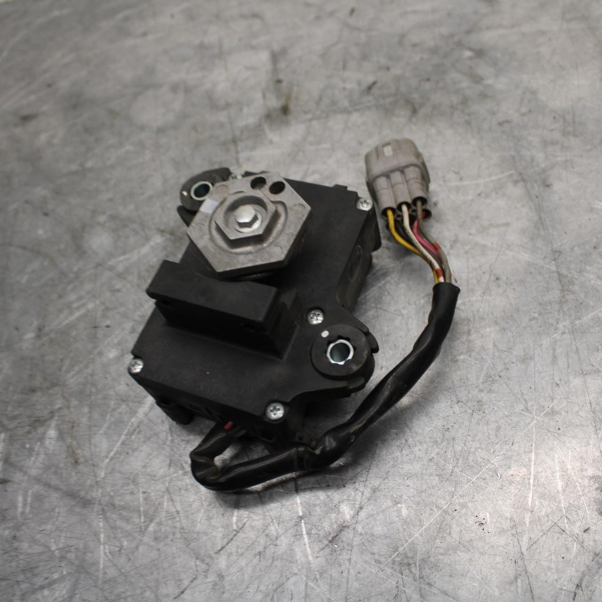 13 SUZUKI GSXR750 EXHAUST VALVE SERVO MOTOR BB474