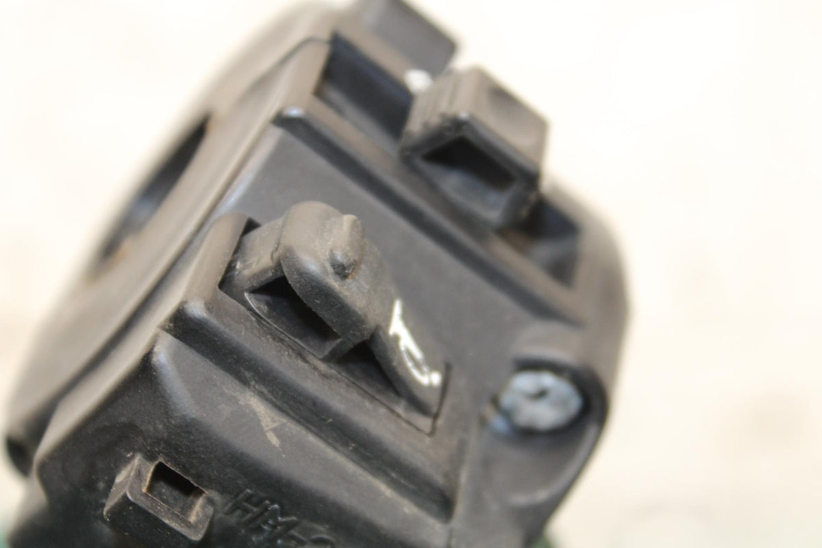 2000 Honda Super Hawk VTR1000F LEFT CLIP ON HANDLE HORN SIGNALS SWITCH BB577